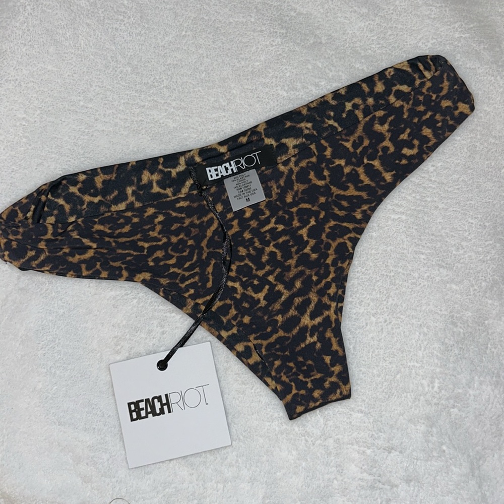 ✨Beach Riot Sandy Bikini Bottom✨NWT $88 Leopard HTF - Picture 3 of 6